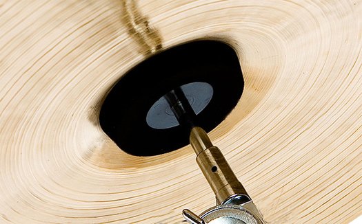 Cympad Moderator seen from below on a cymbal