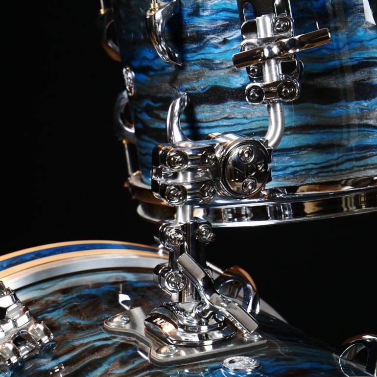 INDe - standard Plate with Tom Holder on drums