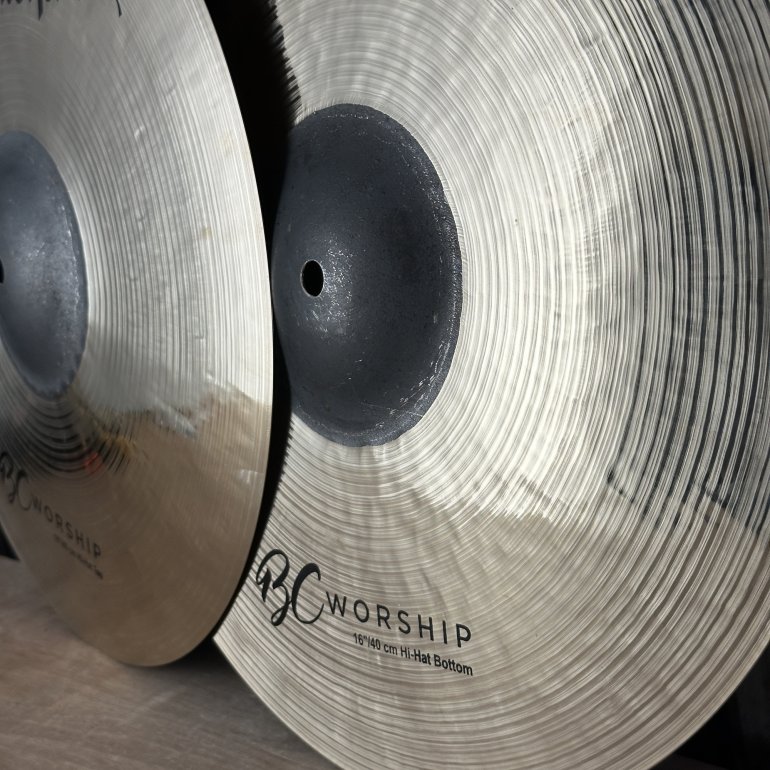 Anatolian BC Worship 16" HihatLagerbevægelser | Vis produkt