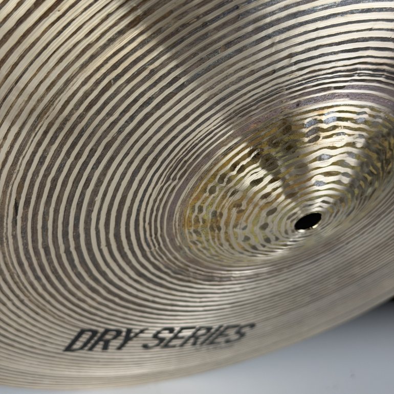 Anatolian Dry Series 16" Crash